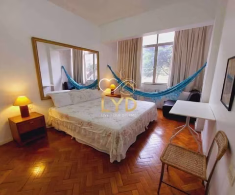 Apartamento reformado em Copacabana