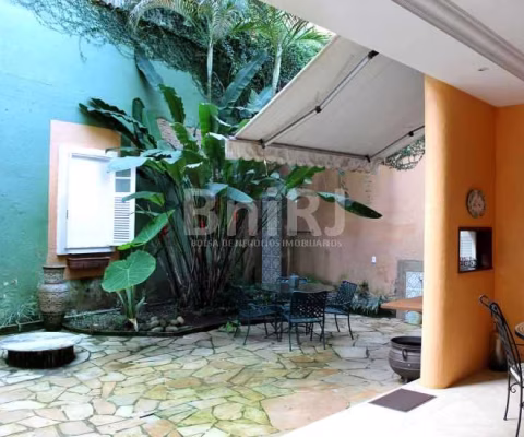 SENSASIONAL CASA RESIDENCIAL À  VENDA NO JARDIM BOTÂNICO, 4 QUARTOS, 2 SUITES 411m2, 3 VAGAS MAIS UM ANEXO (LOFT), RIO DE JANEIRO - RJ