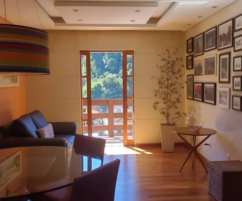 APARTAMENTO COM 03 QUARTOS- COM VAGA - BINGEN - PETROPOLIS - RJ.