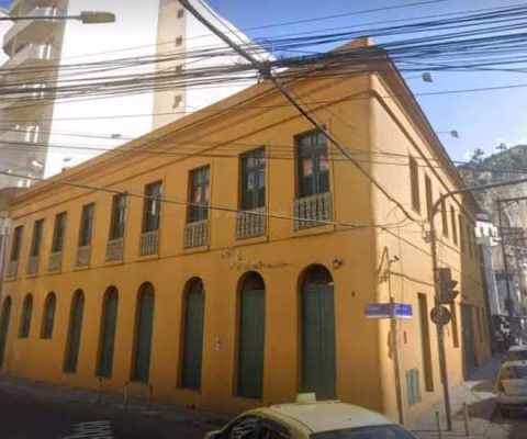 Casa Histórica reformada, 1500 m² - venda por R$ 11.000.000 ou aluguel por R$ 35.000/mês - Catete - Rio de Janeiro/RJ