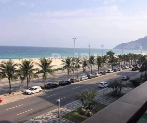 Apartamento frontal mar