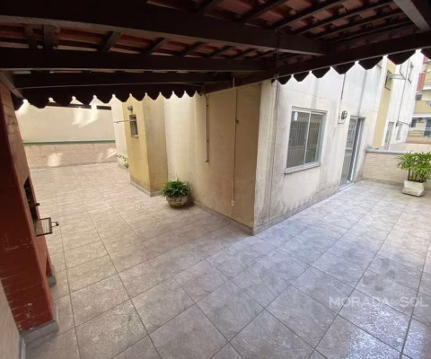 Apartamento em Meia Praia  -  Itapema