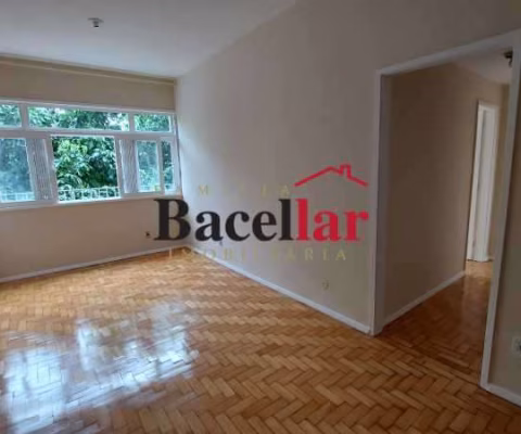 Apartamento com 2 quartos para alugar na Rua Soares da Costa, Tijuca, Rio de Janeiro