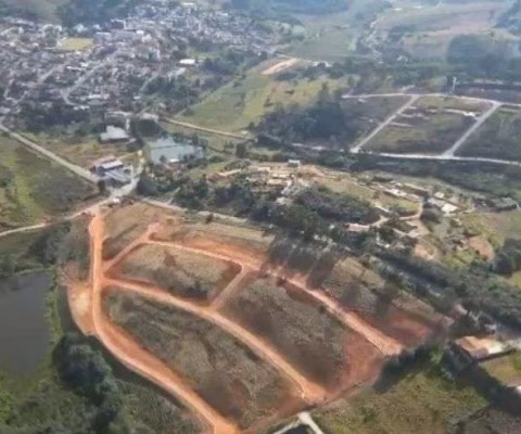 Região de EXTREMA | LOTES a partir de 250m² em PEDRA BELA| Lazer e Lago| Ótima localização
