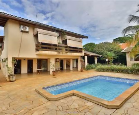 Funcional sobrado para venda com 5 quartos, 538m²