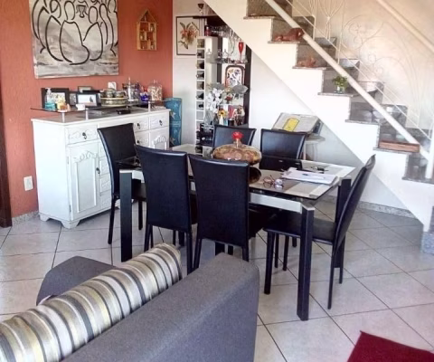 Casa com 99m² com 3 Quartos, 2 Vagas - Parada Inglesa - São Paulo