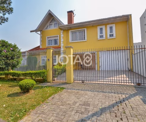 CASA 4 QUARTOS AMPLO TERRENO VILA IZABEL ÓTIMO ESTADO