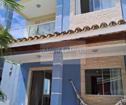 Casa solta com piscina no Miragem!!!