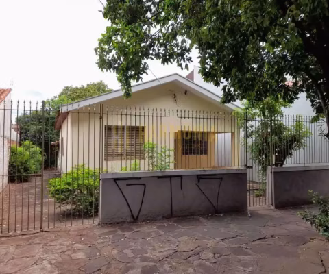 Casa a venda no bairro Santa Angelina