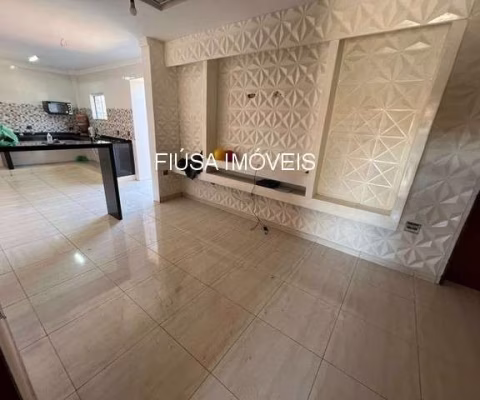 Casa com 3 quartos à venda na JARDINOPOLIS, Centro, Jardinópolis