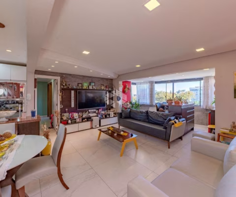 APARTAMENTO 3 DORMITÓRIOS COM SUÍTE, VISTA PARA O GUAÍBA NO CRISTAL.