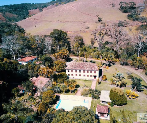 Fazenda para Venda em Teresópolis, Ponte Nova, 8 dormitórios, 2 suítes, 5 banheiros
