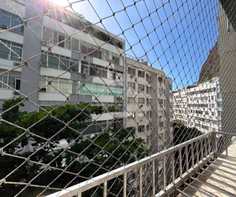 Apartamento com 2 dormitórios à venda, 78 m² por R$ 900.000,00 - Copacabana - Rio de Janeiro/RJ