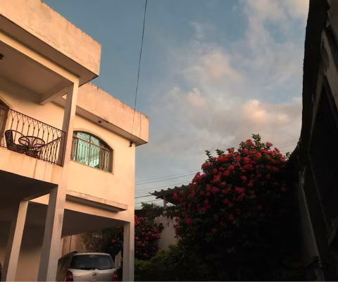 Casa a venda na Ilha do Governador com RGI - 400m2
