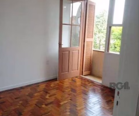 Vende-se amplo apartamento 2 dorm - 70m² - Bairro Petrópolis