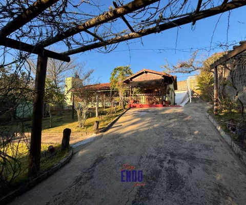 Linda Chácara Próx ao centro com belo paisagismo Aceita Financiamento Bancário