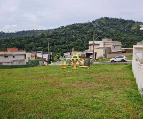 Terreno  à Venda no Condomínio  Valville I - Confira!
