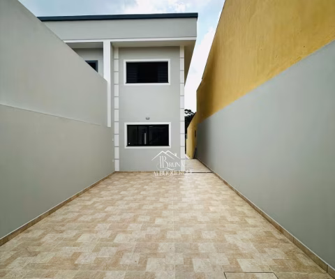 Casa à Venda em Itaquaquecetuba com Quintal Amplo e 4 Vagas de Garagem