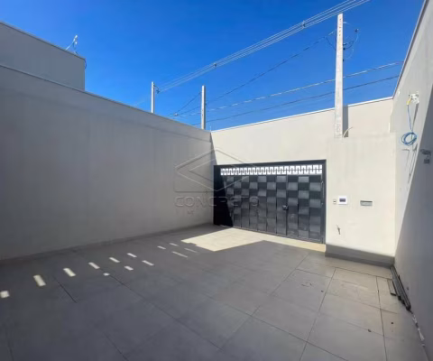 LINDA CASA COM 2 SUÍTES