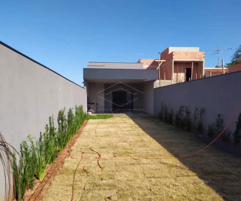 Linda casa térrea - Jd Carolina