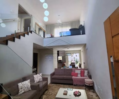 Casa com piscina - Vista Alegre