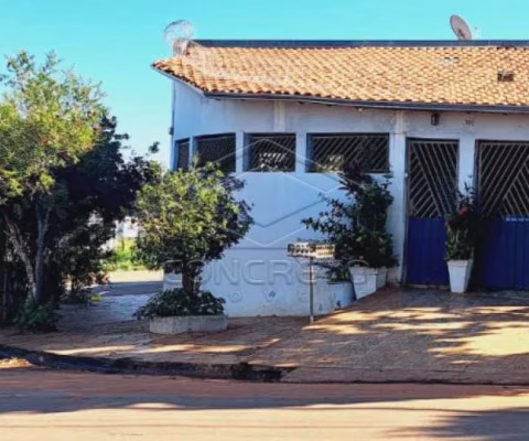 Casa com 02 dormitórios - Parque Giansante