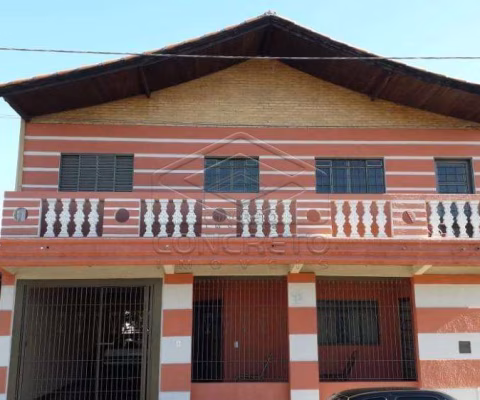 Casa Padrão em Agudos