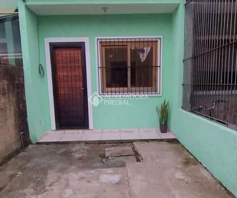 Casa com 2 quartos para alugar na Rua Pedro Cláudio Monassa, 1031, Jardim Algarve, Alvorada