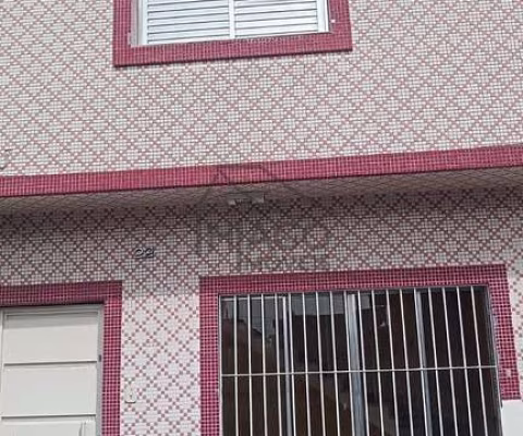 Sobrado para locação no Carrão, com 78m², 2 dormitórios, com fácil acesso ao Metrô Carrão e Univers