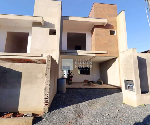Casa com 3 quartos à venda em Água Verde, Blumenau 