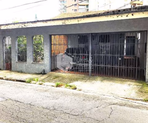 Casa tipo para venda com 3 quartos, sendo 1 suíte, 300m²
