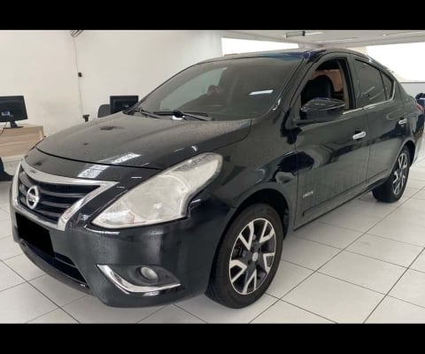 NISSAN VERSA UNIQUE 1.6 16V Flex 4p Mec.