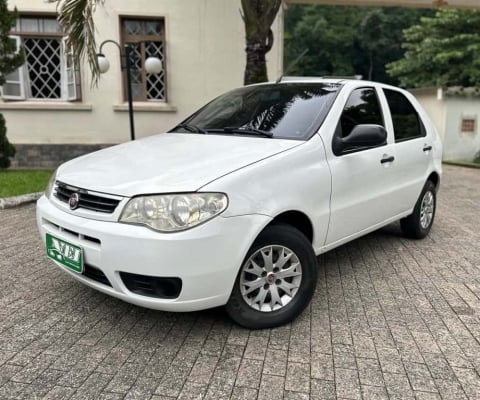 Fiat Palio 1.0/ Trofeo 1.0 Fire/ Fire Flex 4p  - Branca - 2015/2015