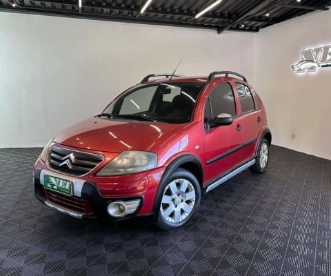 Citroën C3 XTR 1.4 Flex 8V 5p  - Vermelha - 2011/2012