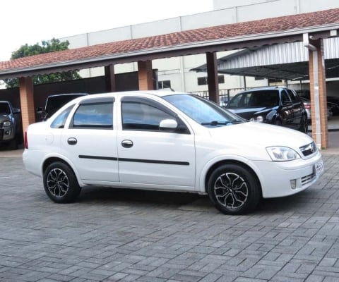 Chevrolet Corsa Sedan 1.8 MPFI FlexPower 8V 4p - Branca - 2004/2004