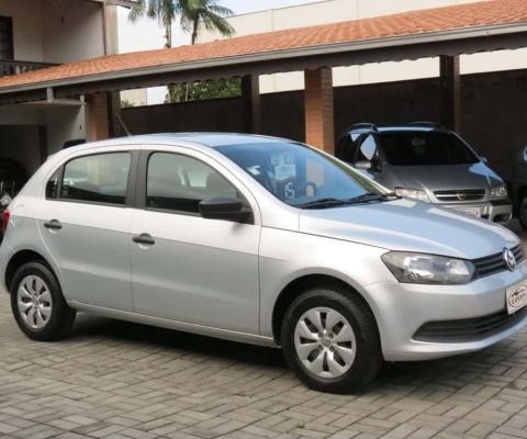 Volkswagen Gol 1.0 TrendLine G6 - Prata - 2014/2015