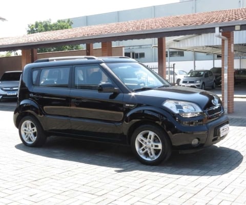 Kia Soul 1.6/ 1.6 16V FLEX Mec.  - Preta - 2011/2012