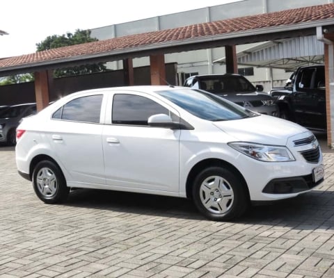 Chevrolet Prisma LT 1.0 8v Mec. - Branca - 2014/2014