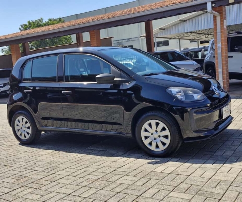 Volkswagen Up take 1.0 Total Flex 12V 5p  - Preta - 2017/2018