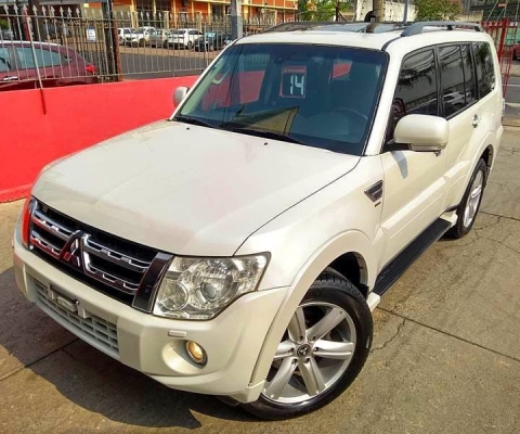 PAJERO FULL HPE 3.2TDi TOP DE LINHA