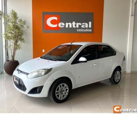 FORD FIESTA SEDAN 1.6 2014