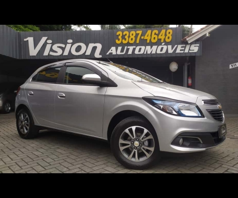 Chevrolet Onix HATCH LTZ 1.4 8V FlexPower 5p Aut.  - Prata - 2015/2016