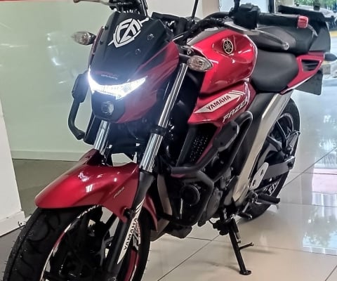 YAMAHA FZ25 FAZER ABS Street