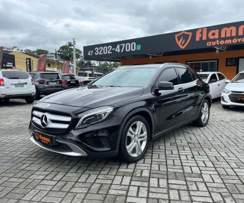 Mercedes-Benz GLA 200 Vis. Black Ed. 1.6 TB 16V  Aut.