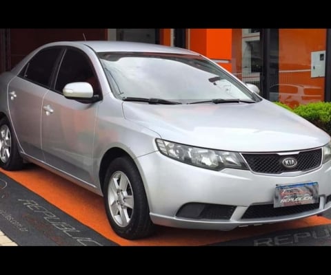 KIA CERATO EX2 1.6L 2011