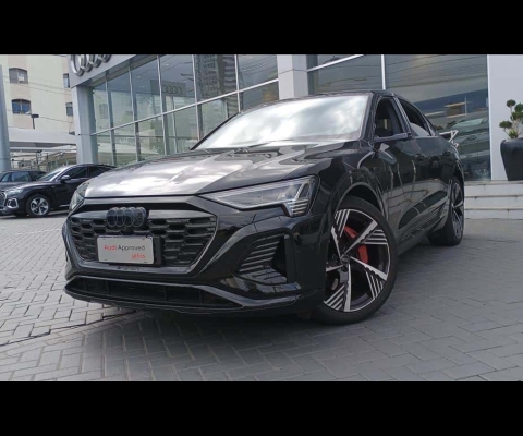 AUDI Q8 E-TRON ELÉTRICO SPORTBACK PERFORMANCE BLACK QUATTRO