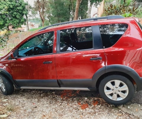 NISSAN LIVINA à venda.