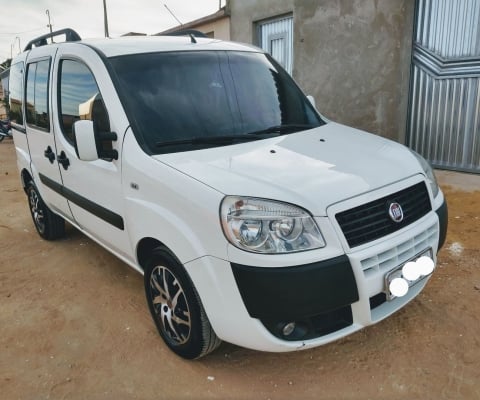 FIAT DOBLO à venda.