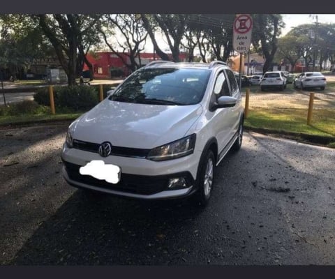 VOLKSWAGEN CROSSFOX à venda.