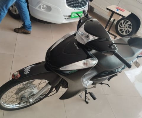 Essa moto esta bem conservada 